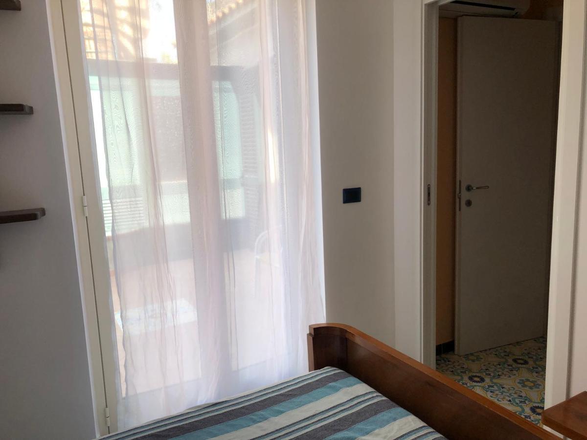 B&B Villa Zia Febronia Patti Εξωτερικό φωτογραφία