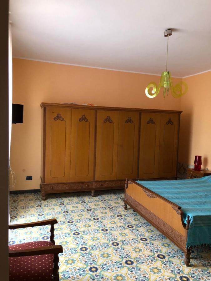B&B Villa Zia Febronia Patti Εξωτερικό φωτογραφία