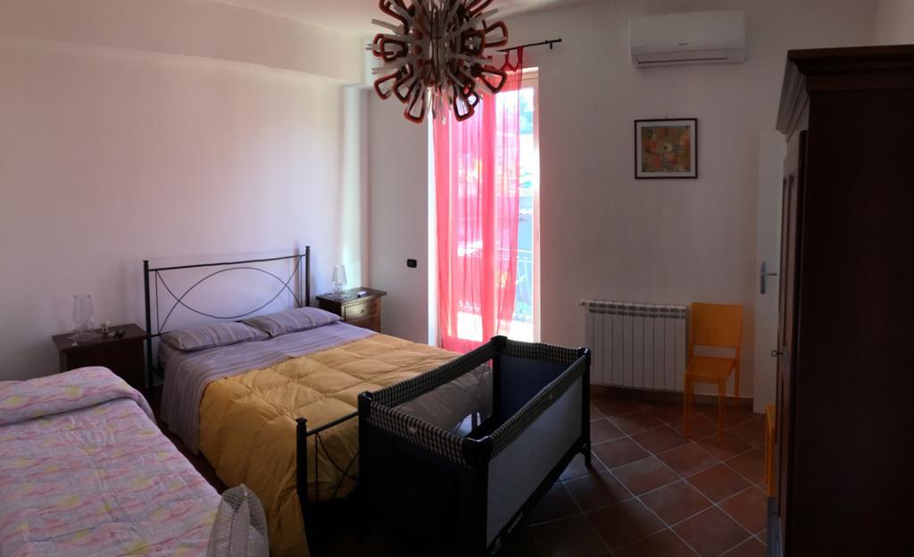 B&B Villa Zia Febronia Patti Εξωτερικό φωτογραφία